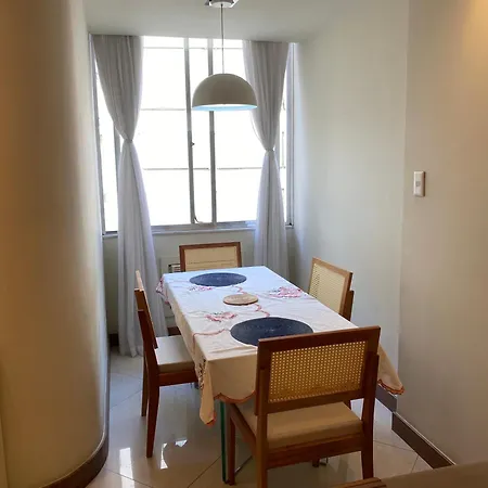 Apto Moderno - 2 Quartos - 1 min da Praia-3